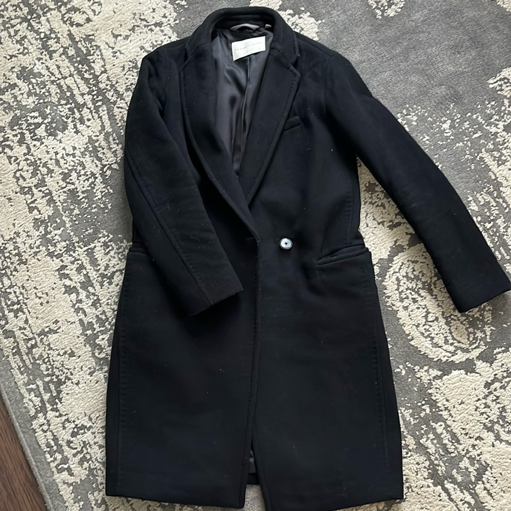 The Group by Babaton coat